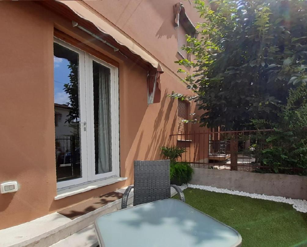 Apartmán Appa49 Vicino Ospedale Borgo Roma, Fiera E Univr Verona Exteriér fotografie